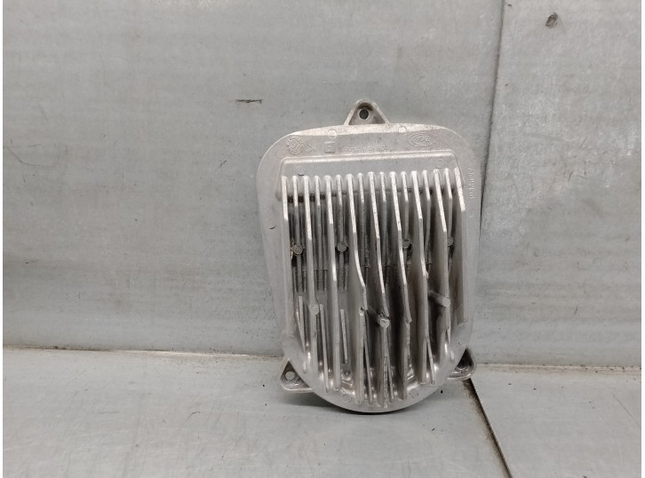 Recambio de centralita faros xenon para mercedes-benz clase a (w176) 1.5 cdi cat referencia OEM IAM A1769066600  