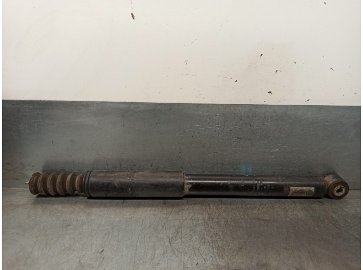 Recambio de amortiguador trasero derecho para renault clio grandtour business referencia OEM IAM 8200584312 81490201109 SACHS