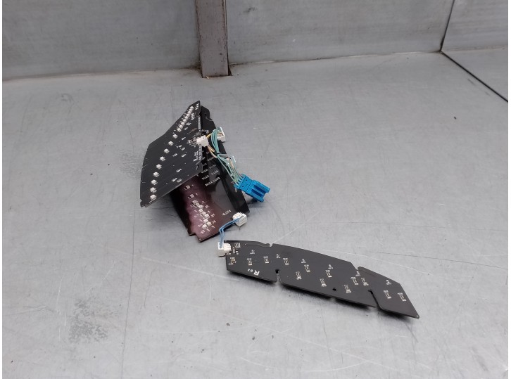 Recambio de portalamparas para mercedes-benz clase a (w176) 1.5 cdi cat referencia OEM IAM A1768200477 