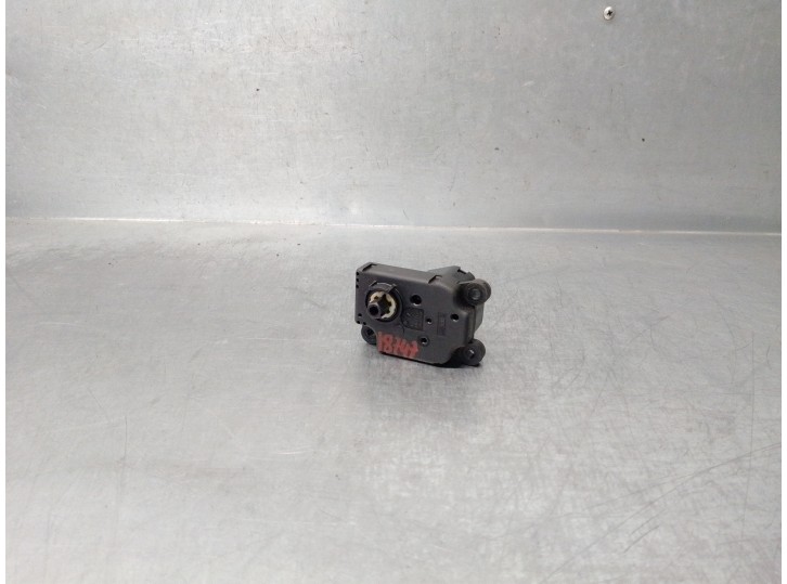 Recambio de motor calefaccion para peugeot 5008 1.6 hdi fap cat (9hz / dv6ted4) referencia OEM IAM P1975001U DE TRAMPILLA 