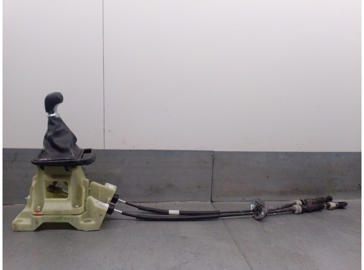 Recambio de palanca cambio para hyundai i10 iii (ac3, ai3) 1.2 mpi referencia OEM IAM 43700K7120NNB 43700K7120NNB 
