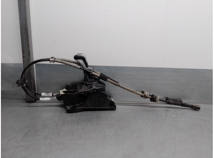 Recambio de palanca cambio para mercedes-benz clase a (w176) 1.5 cdi cat referencia OEM IAM A1763602600  