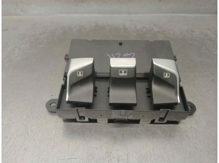 Recambio de mando multifuncion para citroën ds5 2.0 hdi fap referencia OEM IAM 96785849ZD 