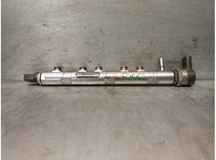 Recambio de rampa inyectora para bmw serie 1 berlina (e81/e87) 2.0 turbodiesel cat referencia OEM IAM 780912702 13537809127 0445
