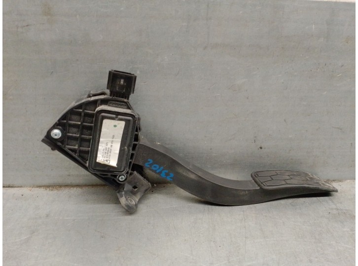 Recambio de potenciometro pedal para jaguar xe (x760) 2.0 d referencia OEM IAM GX739F836AA T2H1264 