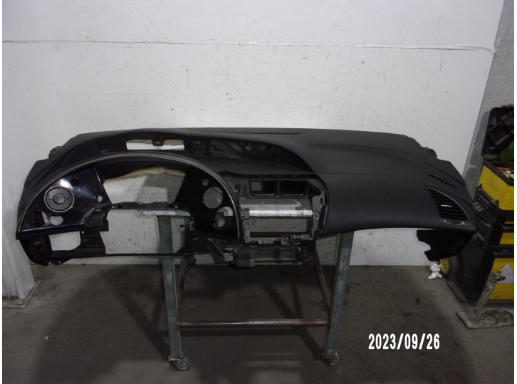 Recambio de salpicadero para honda civic berlina 5 (fk) 2.2 ctdi referencia OEM IAM 77108SMJG91ZA NEGRO 