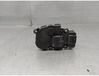 Recambio de motor apertura trampillas climatizador para mercedes-benz clase a (w176) 1.5 cdi cat referencia OEM IAM CZ1139301710