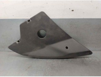 Recambio de molduras traseras para citroën ds5 2.0 hdi fap referencia OEM IAM 9800525877 