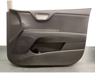 Recambio de guarnecido puerta delantera derecha para kia stonic (yb) 1.2 cvvt referencia OEM IAM 82380H8010 82302H8100WK 