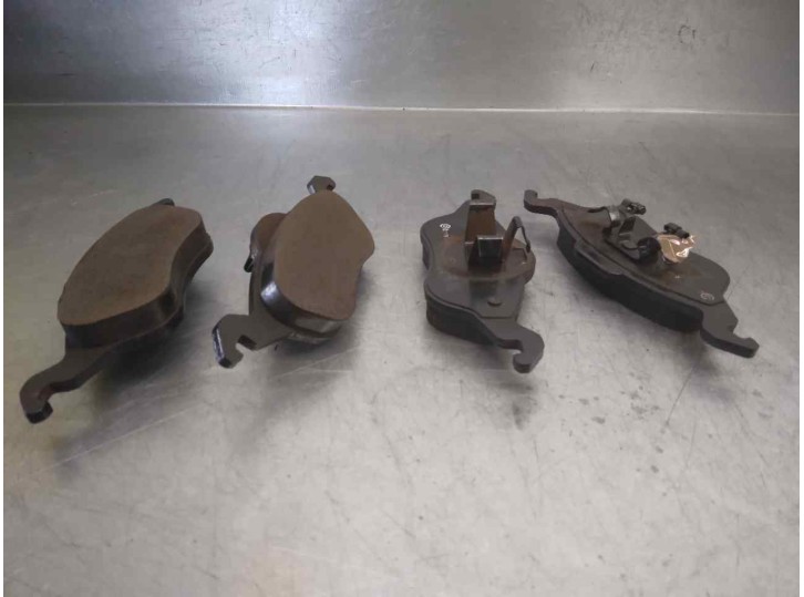 Recambio de pastillas de freno para ford focus berlina (cak) ambiente referencia OEM IAM 