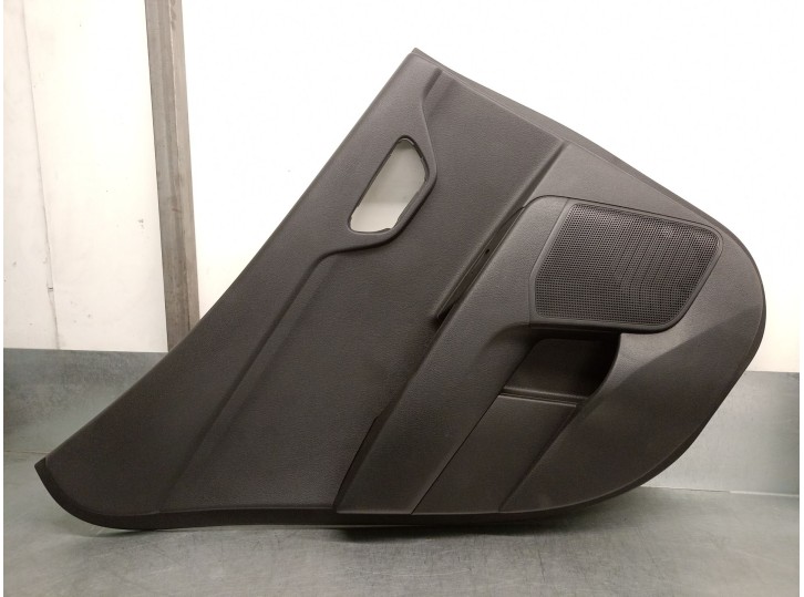 Recambio de guarnecido puerta trasera izquierda para kia stonic (yb) 1.2 cvvt referencia OEM IAM 83710H8010 83301H8510WK 