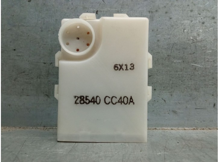 Recambio de sensor para nissan murano i (z50) 3.5 4x4 referencia OEM IAM 28540CC40A 6X13 