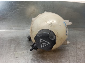 Recambio de deposito expansion para peugeot 3008 referencia OEM IAM 9673334580  