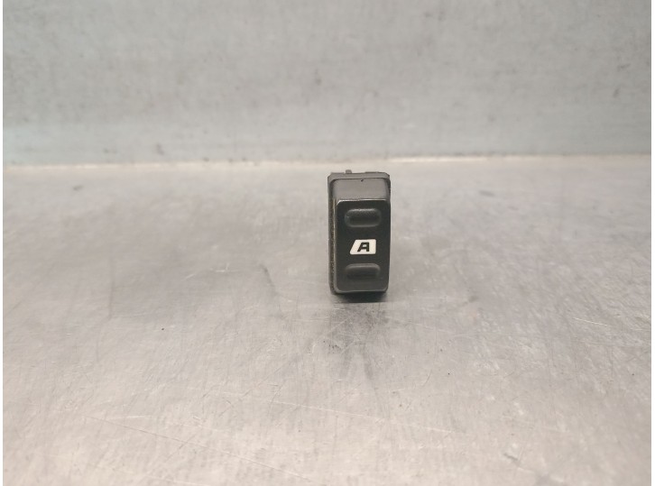 Front right window switch replacement for Citroën Xsara Picasso 1.6 16V HDi FAP OEM IAM reference 6552TA 6552TA 