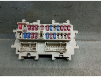 Recambio de caja reles / fusibles para nissan murano i (z50) 3.5 4x4 referencia OEM IAM AM60A AJ17 2274