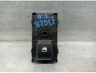 Recambio de mando elevalunas trasero derecho para kia sportage v (nq5) 1.6 t-gdi referencia OEM IAM 93581R2000  0000224