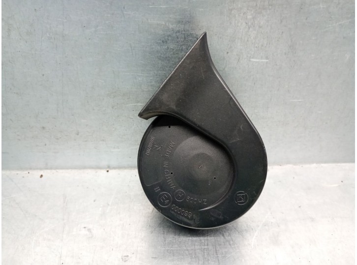 Recambio de claxon para opel mokka / mokka x (j13) 1.4 (_76) referencia OEM IAM 95066880 