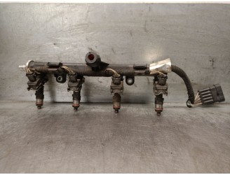 Recambio de rampa inyectora para fiat 500 (312_) 1.4 (312axc1b, 312cxc1b) referencia OEM IAM 55213082 55213082 