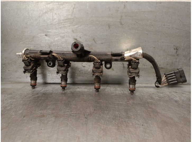 Recambio de rampa inyectora para fiat 500 (312_) 1.4 (312axc1b, 312cxc1b) referencia OEM IAM 55213082 55213082 