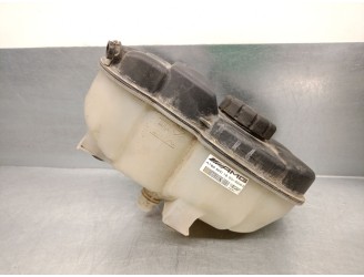 Recambio de deposito expansion para mercedes-benz clase g (w463) g 500 (463.260, 463.261) referencia OEM IAM A2135001400 A213500