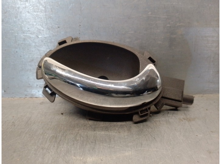 Recambio de maneta interior trasera derecha para mg serie 75 (rj) 2.0 16v cdt referencia OEM IAM 204D2 