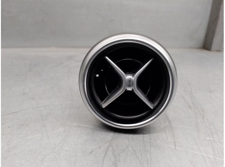 Recambio de aireador para mercedes-benz clase a (w176) 1.5 cdi cat referencia OEM IAM A1768300754 