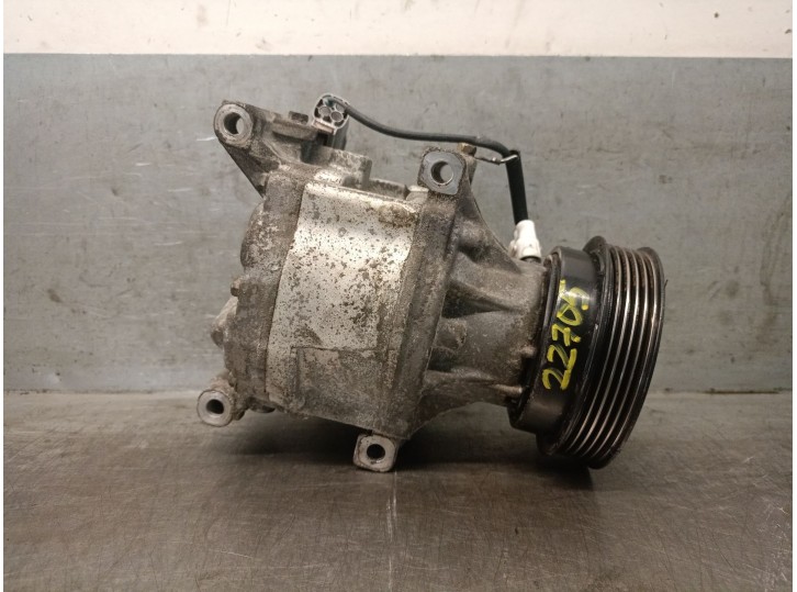 Replacement air conditioning compressor for Toyota Corolla (_E12_) 2.0 D-4D (CDE120R_, CDE120L_) OEM IAM reference 883201A481