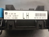 Recambio de caja reles / fusibles para opel zafira b 1.7 16v cdti referencia OEM IAM 13268286 HELLA