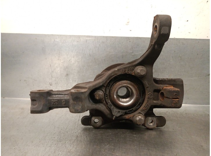 Recambio de mangueta delantera derecha para opel zafira b 1.7 16v cdti referencia OEM IAM 13197801 5308048 