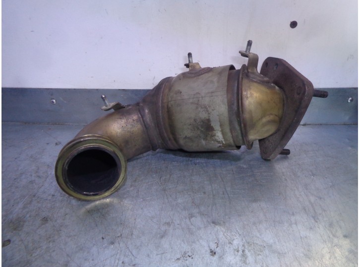 Recambio de catalizador para opel astra h berlina 1.9 cdti referencia OEM IAM 55354249 5850126 CESTA 2