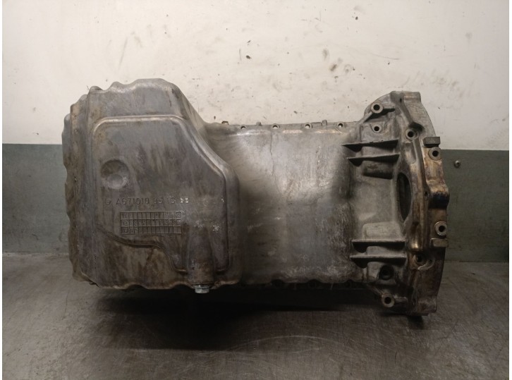 Recambio de carter para ssangyong rodius ii 2.0 xdi referencia OEM IAM A6710100513 6710100713 