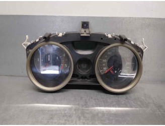 Replacement instrument cluster for Renault Mégane II Classic saloon 1.9 dCi diesel OEM IAM reference 8200408787F 