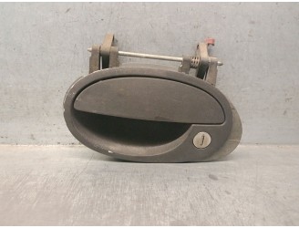 Recambio de maneta exterior delantera izquierda para opel corsa c 1.3 16v cdti cat (z 13 dt / ln9) referencia OEM IAM 5138136 51