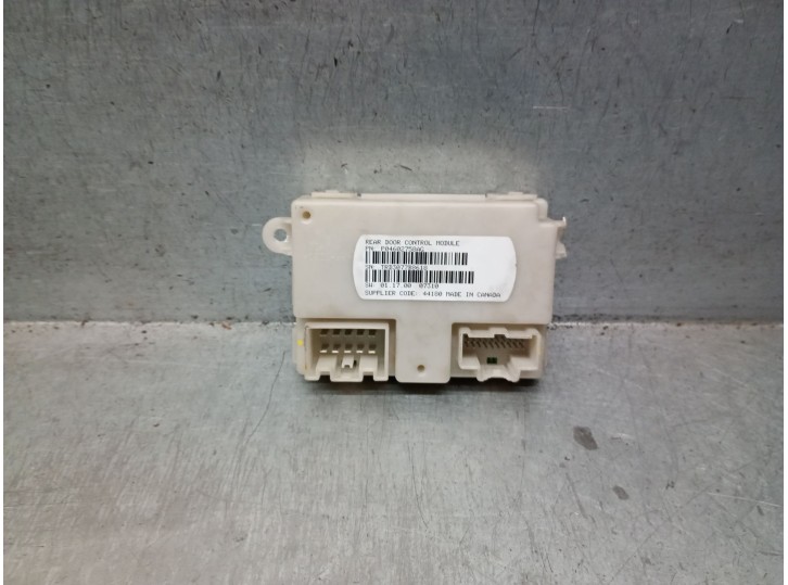 Recambio de modulo confort para chrysler grand voyager v (rt) 2.8 crd referencia OEM IAM P04602758AG P04602758AG 