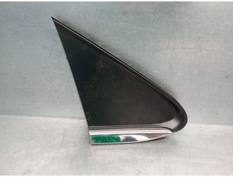 Recambio de moldura para opel mokka / mokka x (j13) 1.4 (_76) referencia OEM IAM 95327348  