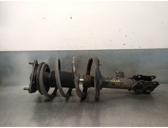 Replacement front left shock absorber for Kia Cee'd Hatchback (ED) 1.6 CRDi 115 OEM IAM reference 546501H001 546511H001