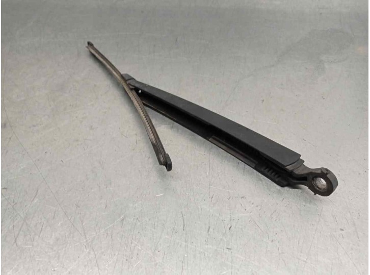 Recambio de brazo limpia trasero para volkswagen passat variant (3c5) 2.0 tdi referencia OEM IAM 6Q6955707C  