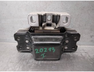 Replacement left engine mount for Volkswagen Golf VI (5K1) 1.6 TDI DPF OEM IAM reference 1K0199555M 