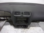 Recambio de salpicadero para volkswagen golf vi (5k1) 1.6 tdi dpf referencia OEM IAM 5K1857001A NEGRO 