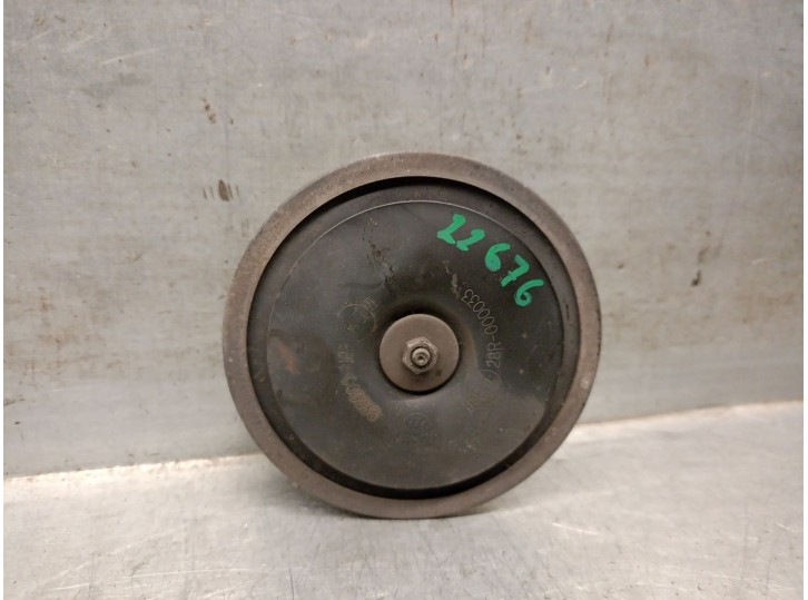 Recambio de claxon para ssangyong rodius ii 2.0 xdi referencia OEM IAM 8655021012 8655021012 