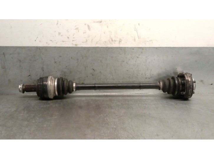 Recambio de transmision trasera derecha para bmw 3 (e90) 320 d referencia OEM IAM 7533446AI01 33217523960 