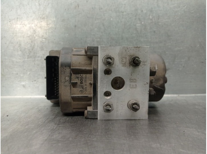 Recambio de abs para opel astra g berlina 1.6 16v referencia OEM IAM 90581417 5530100 0273004362 BOSCH