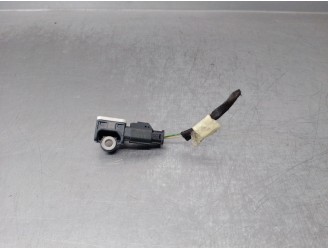 Recambio de sensor impacto para peugeot 5008 1.6 hdi fap cat (9hz / dv6ted4) referencia OEM IAM 9663904980 DEL IZQUIERDO 5 PUERT