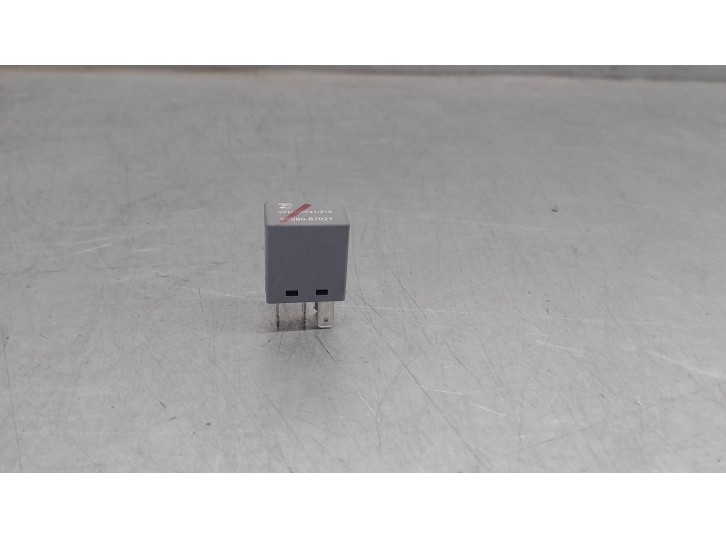 Recambio de rele para citroën c1 1.0 vti referencia OEM IAM 9008087021  