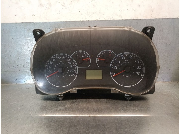 Recambio de cuadro instrumentos para fiat punto (199) 1.3 16v jtd cat referencia OEM IAM 51867545  