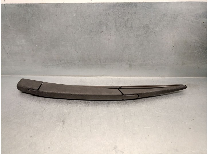 Recambio de brazo limpia trasero para nissan juke (f15) 1.2 dig-t referencia OEM IAM 28781CJ00A 28781CJ00A 