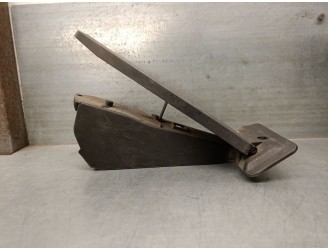 Recambio de potenciometro pedal para bmw 2 active tourer (f45) 218 d referencia OEM IAM 35426859999 35406889822 