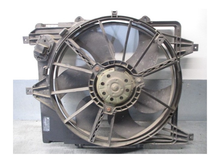 Recambio de electroventilador para renault clio ii fase ii (b/cb0) authentique referencia OEM IAM 7701050677 