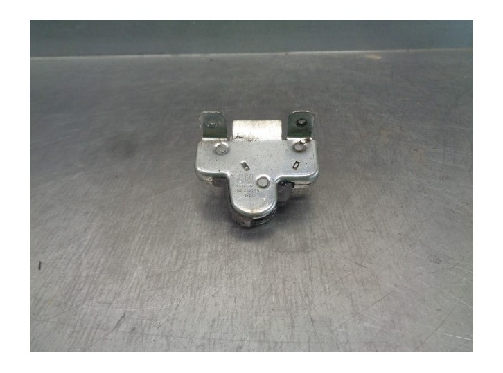 Recambio de cerradura maletero / porton para opel astra g berlina comfort referencia OEM IAM 90657255 