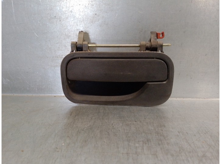 Replacement rear left exterior door handle for Opel Astra F saloon 1.6 CAT OEM IAM reference 5138029 5 DOORS